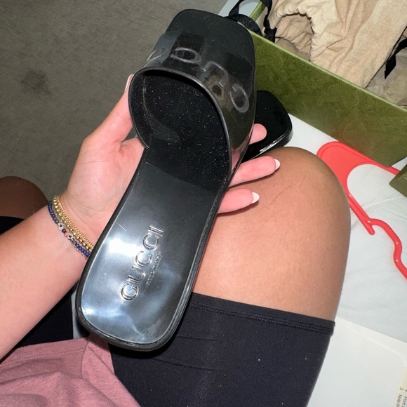 Gucci 37 slides with heels. Excellent condition - Picture 4 of 17